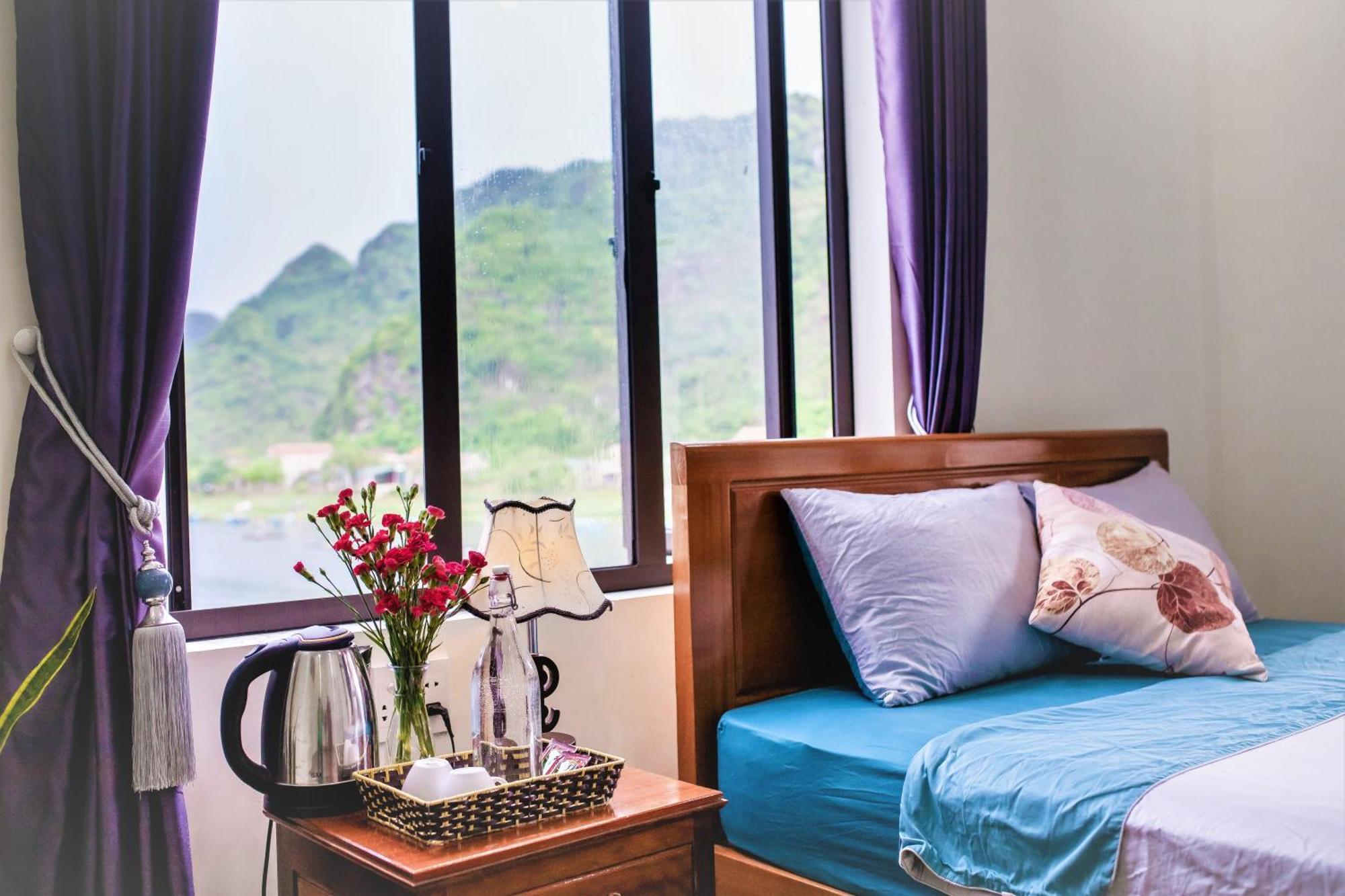 Funny Monkeys Homestay Фонгня Номер фото